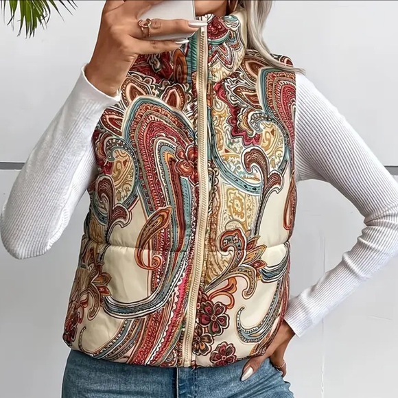 Colorful Paisley Puffer Vest - Picture 5 of 11